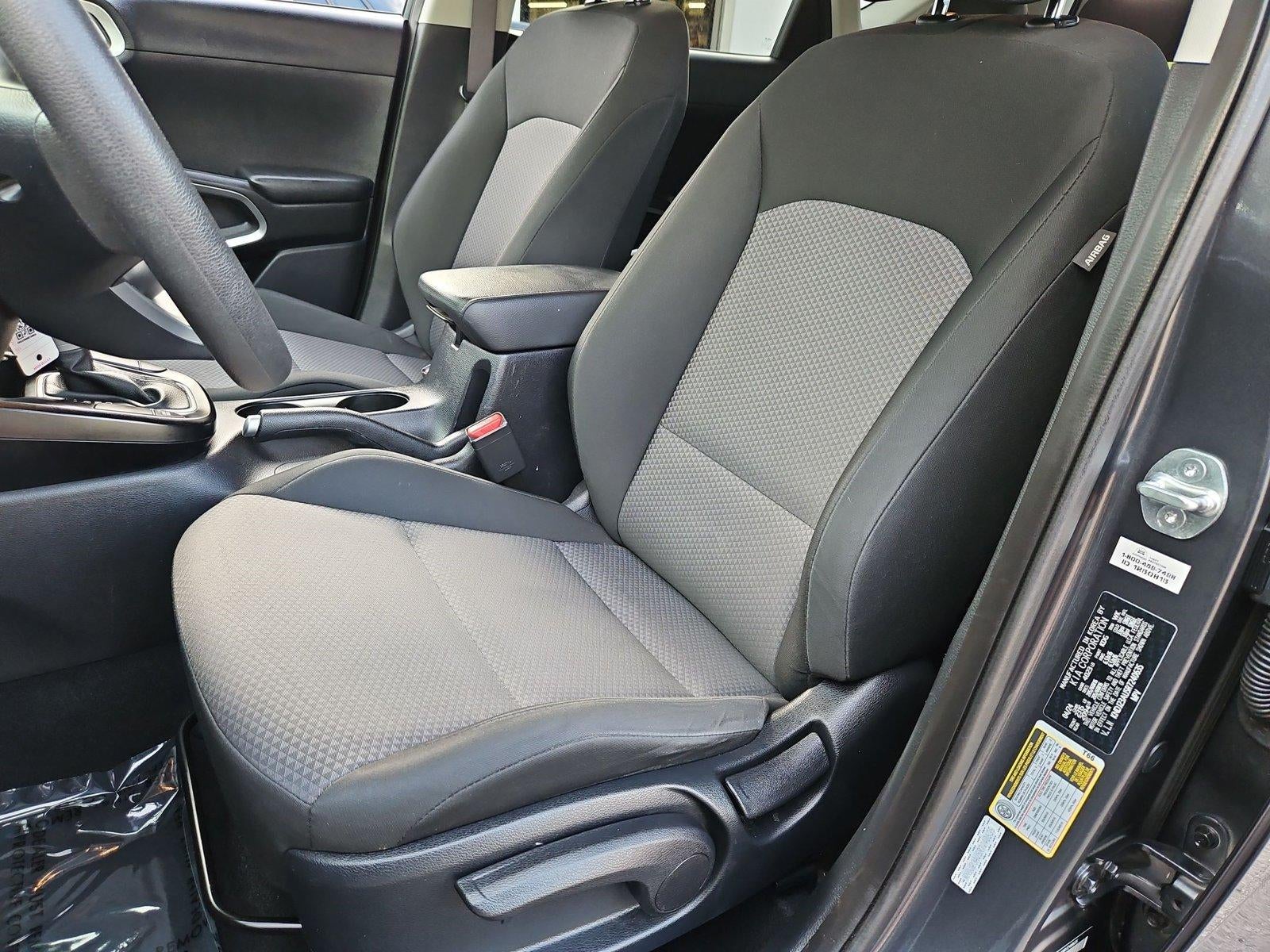 2024 Kia Soul LX IVT