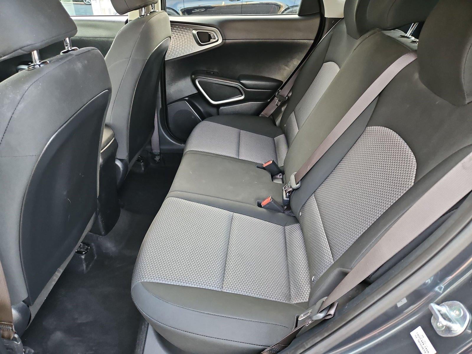 2024 Kia Soul LX IVT