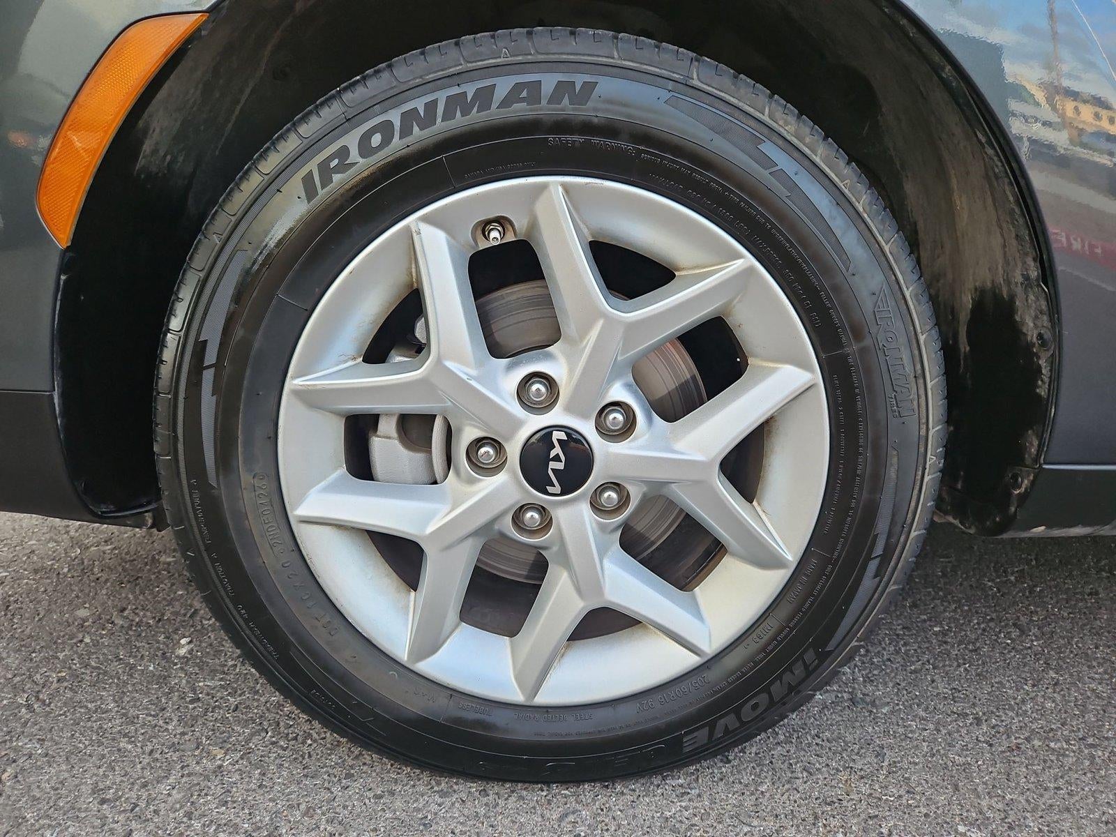 2024 Kia Soul LX IVT
