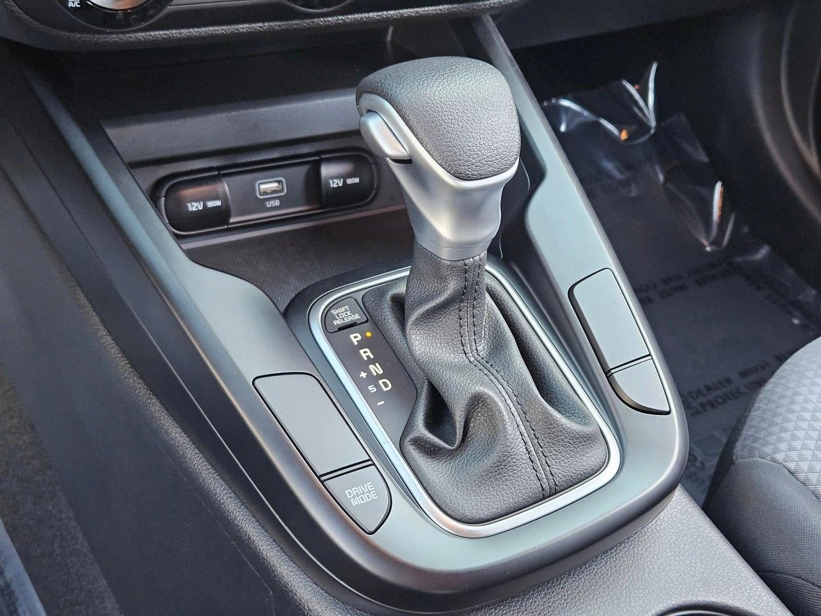 2024 Kia Soul LX IVT