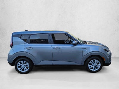 2024 Kia Soul LX IVT