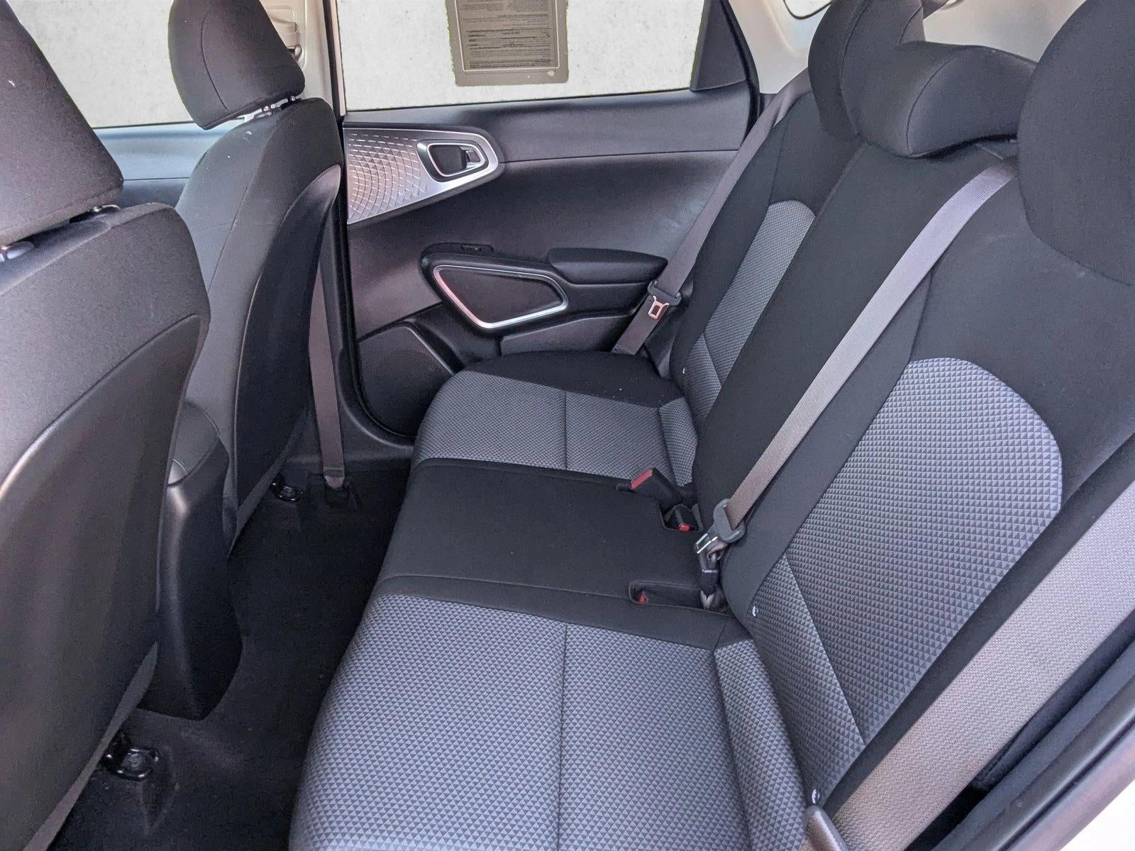 2024 Kia Soul LX IVT