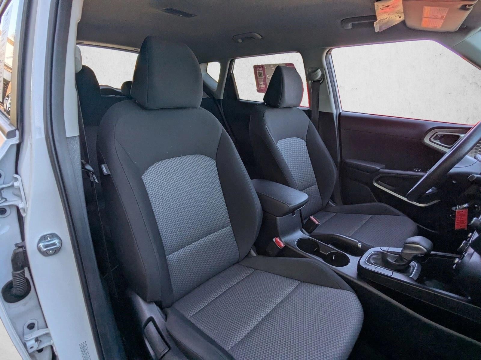 2024 Kia Soul LX IVT