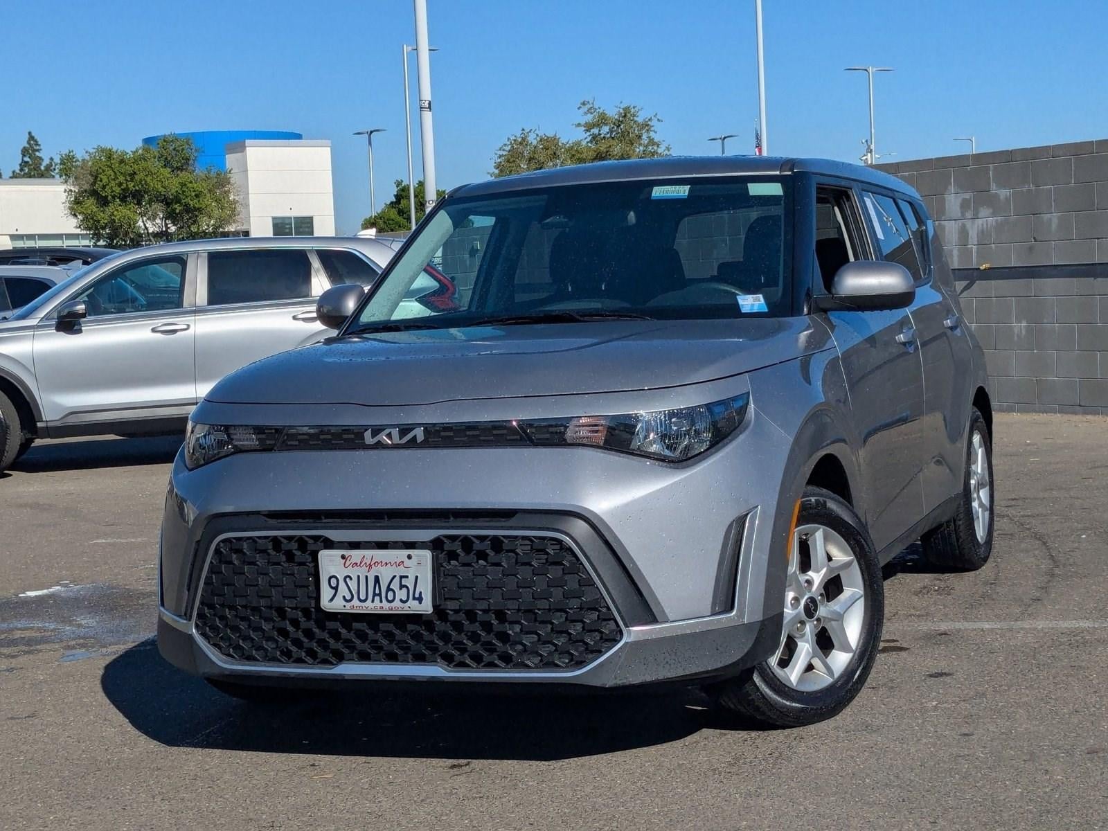 2025 Kia Soul LX FWD