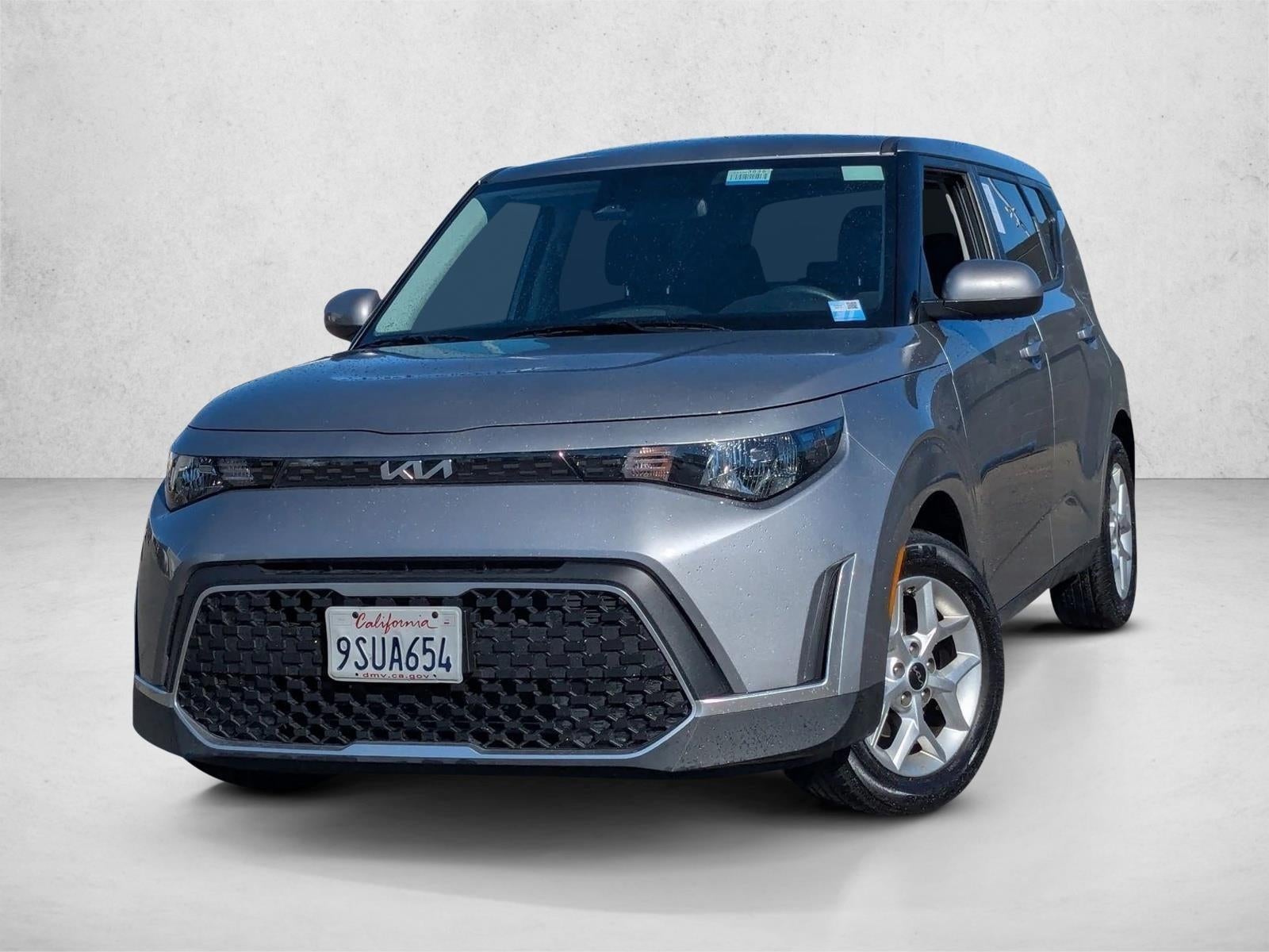 2025 Kia Soul LX FWD