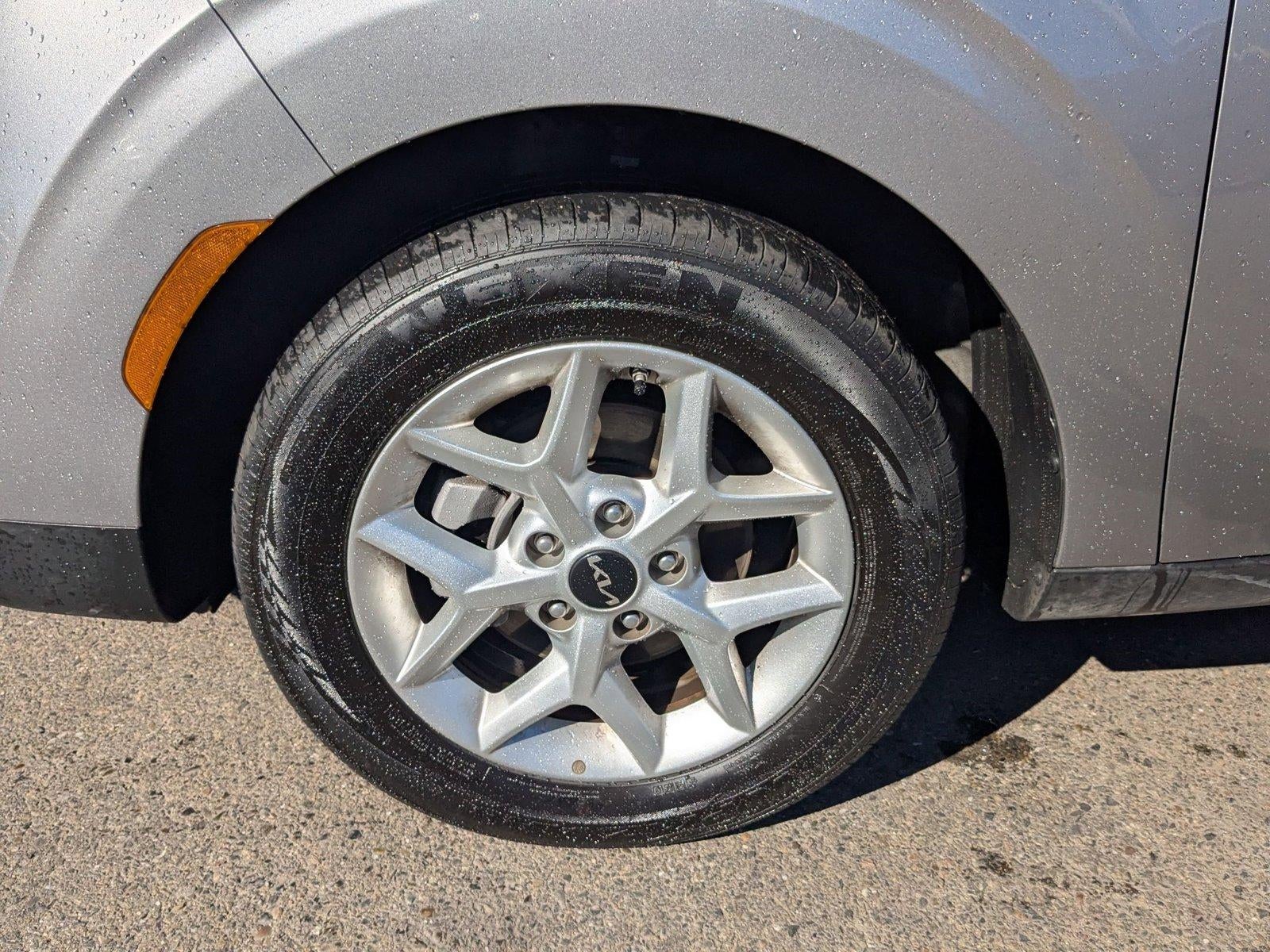 2025 Kia Soul LX FWD