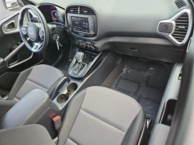 2025 Kia Soul LX FWD