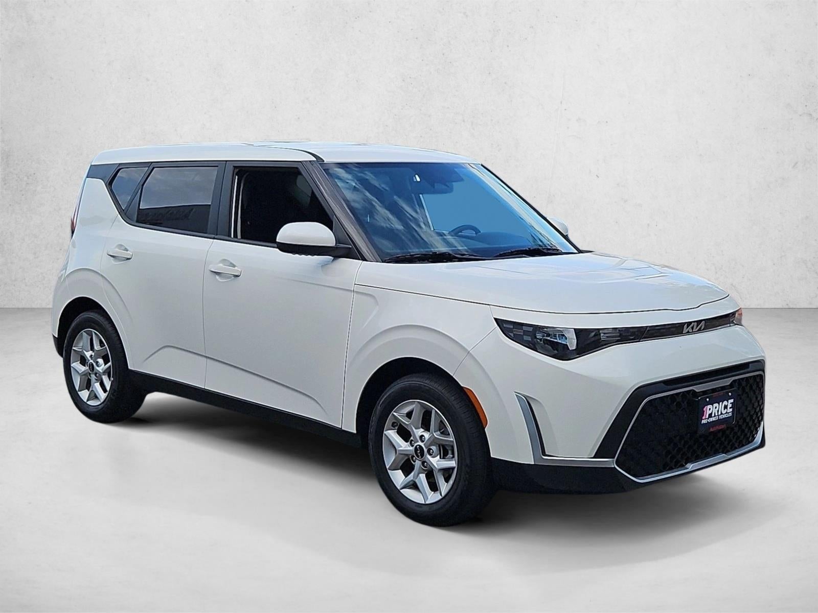 2025 Kia Soul LX FWD