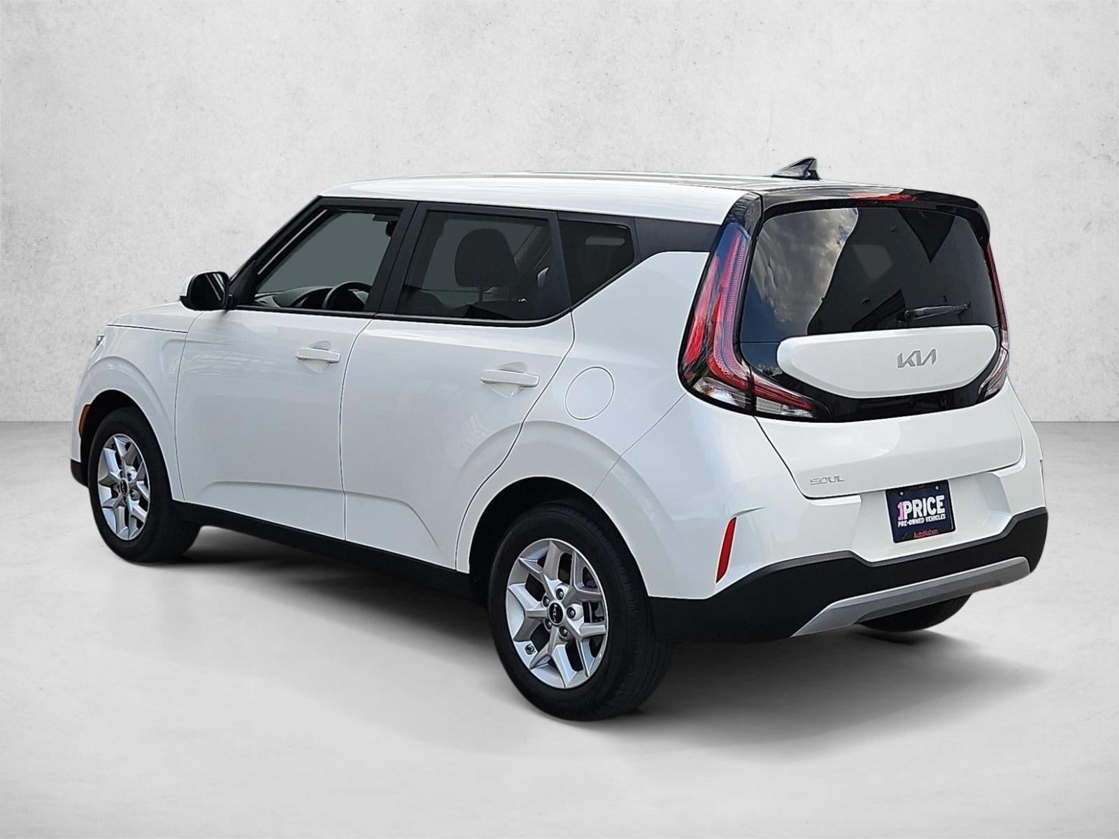 2025 Kia Soul LX FWD