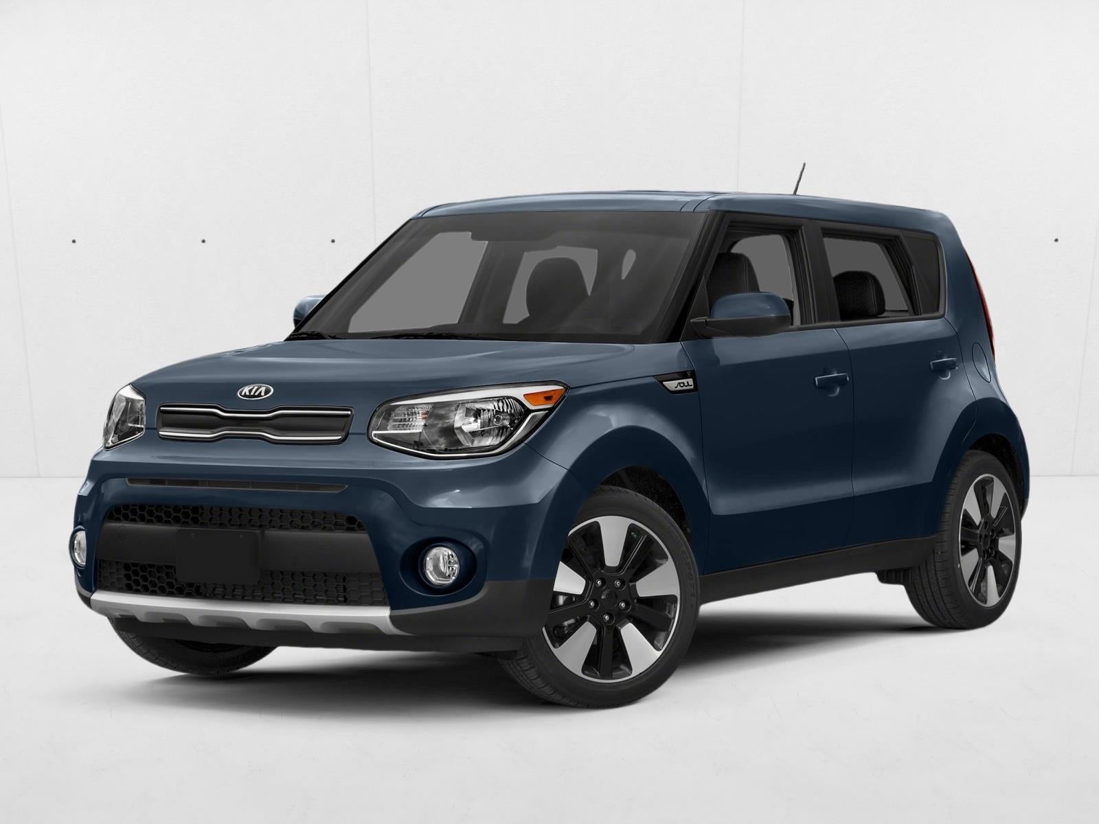 2019 Kia Soul + Auto