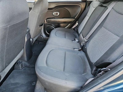 2019 Kia Soul + Auto