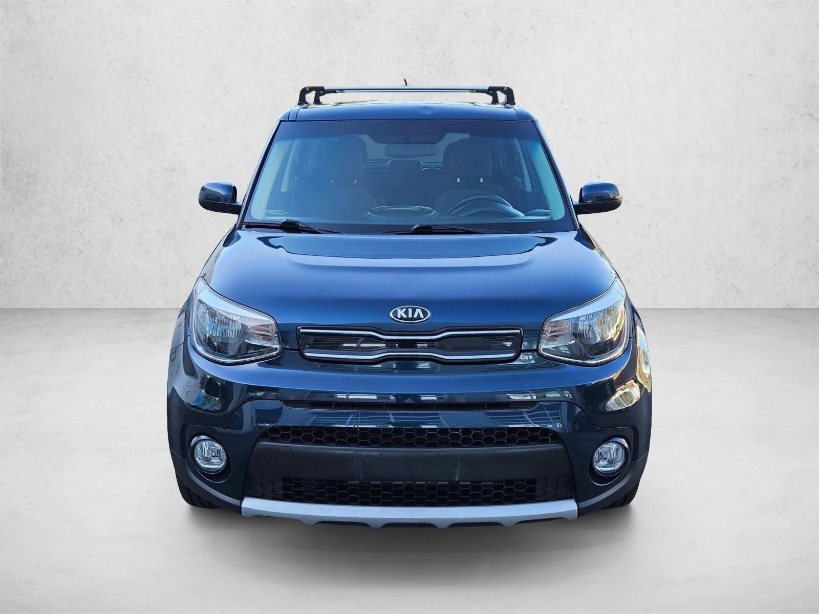 2019 Kia Soul + Auto