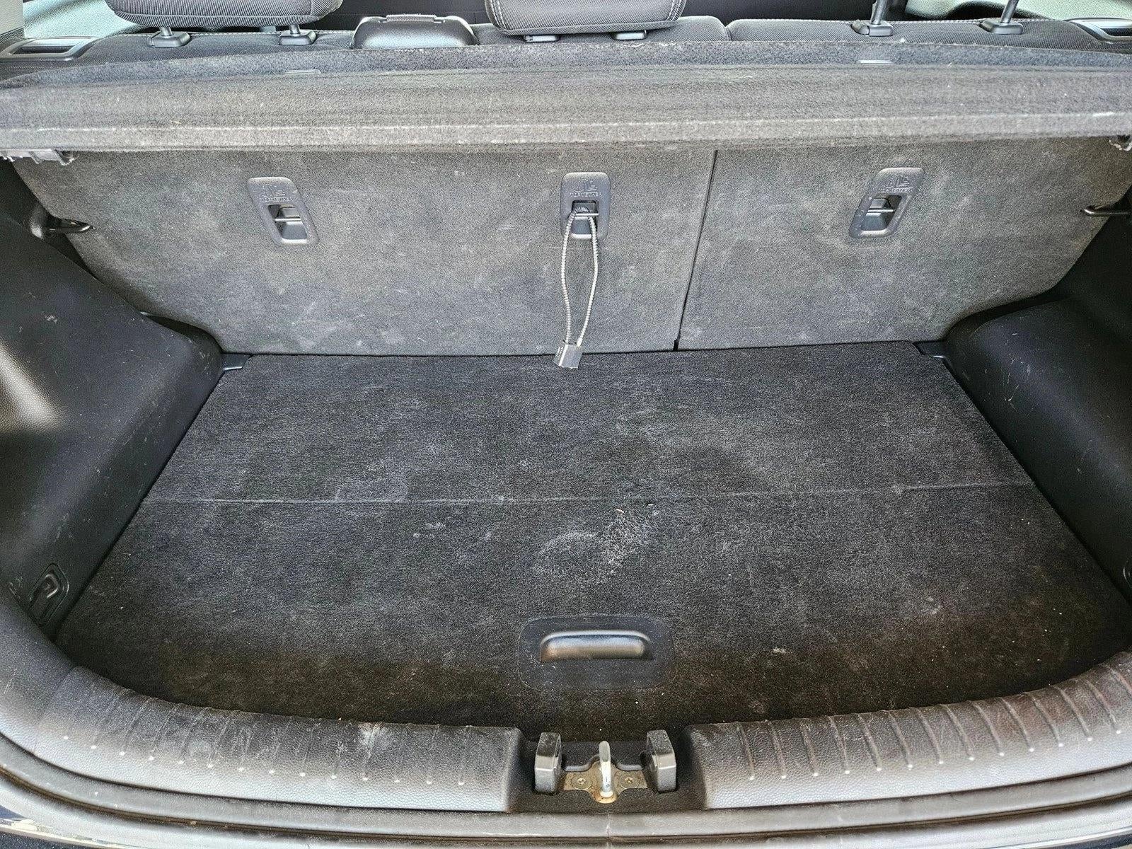 2019 Kia Soul + Auto