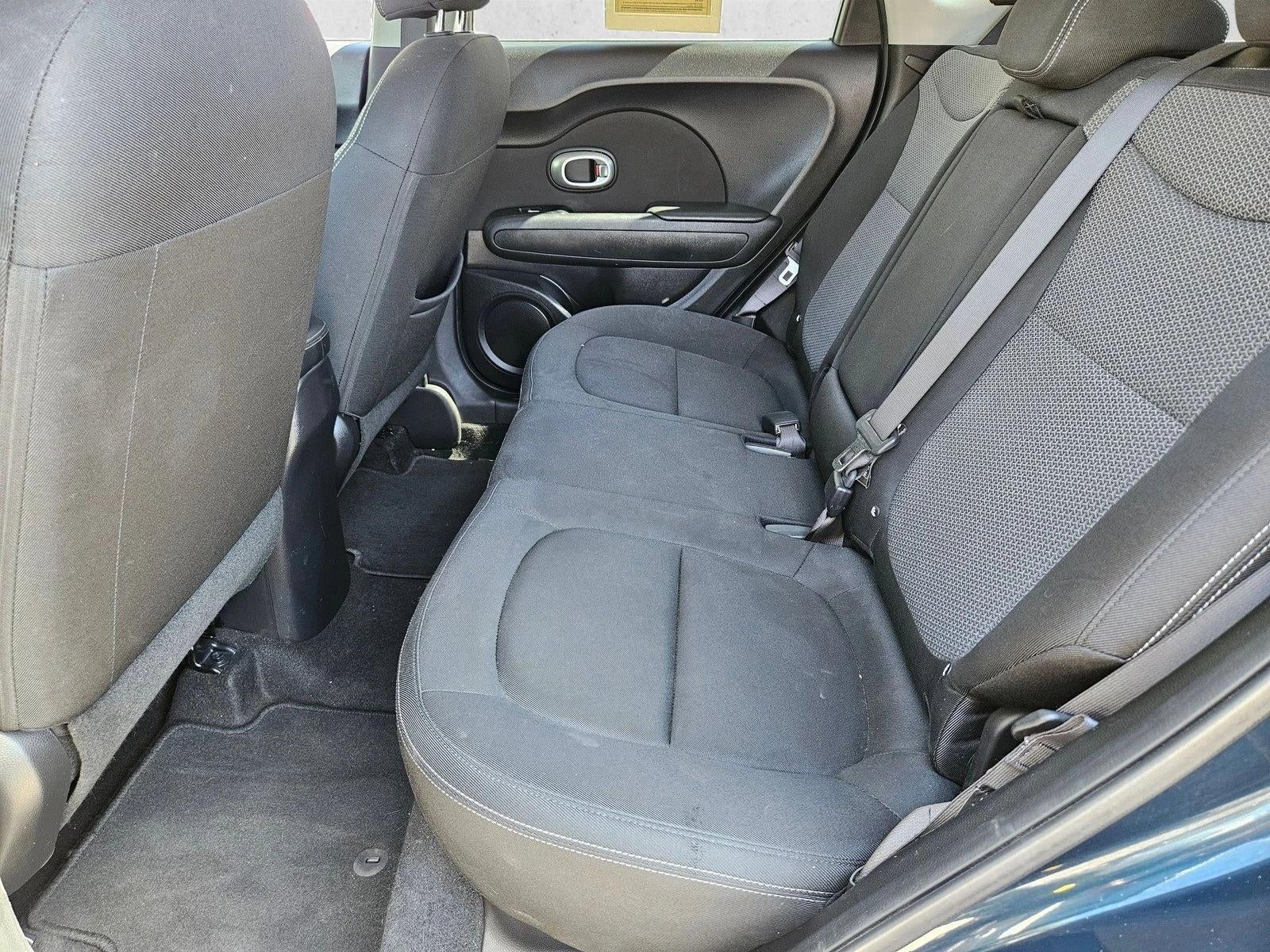 2019 Kia Soul + Auto