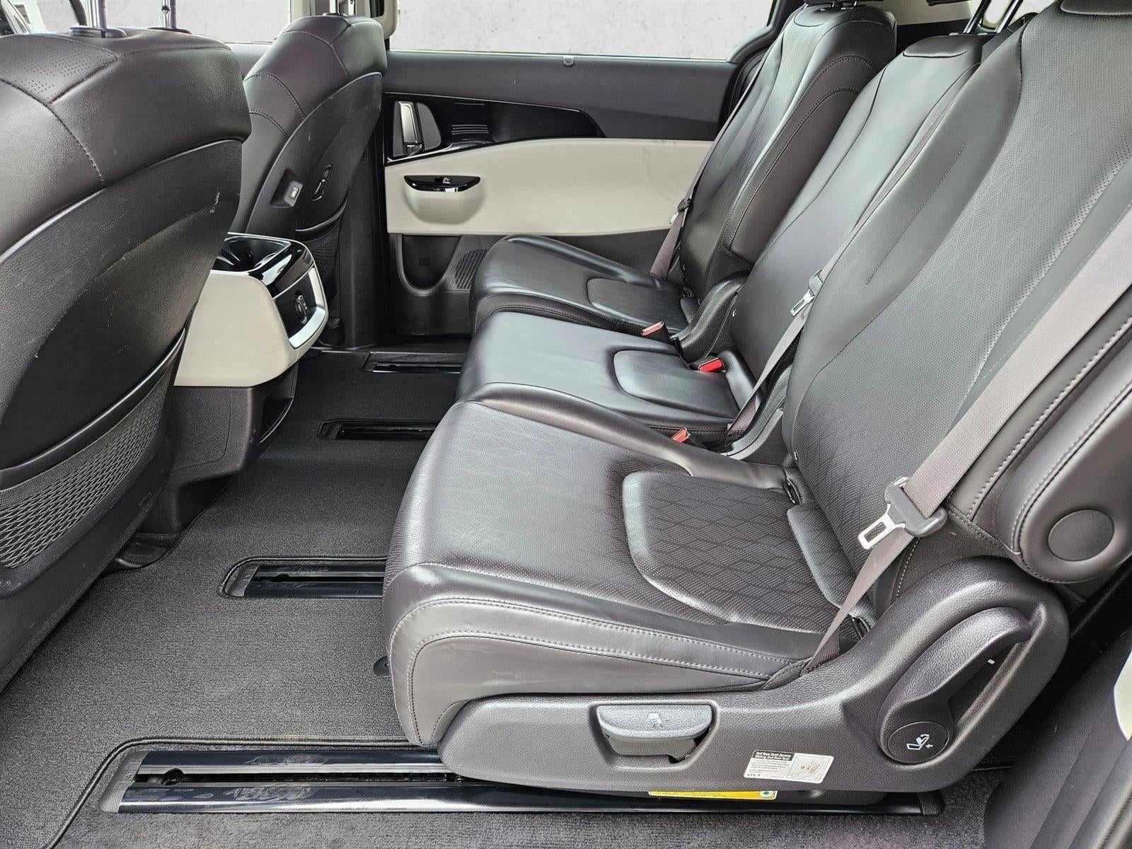 2022 Kia Carnival EX FWD