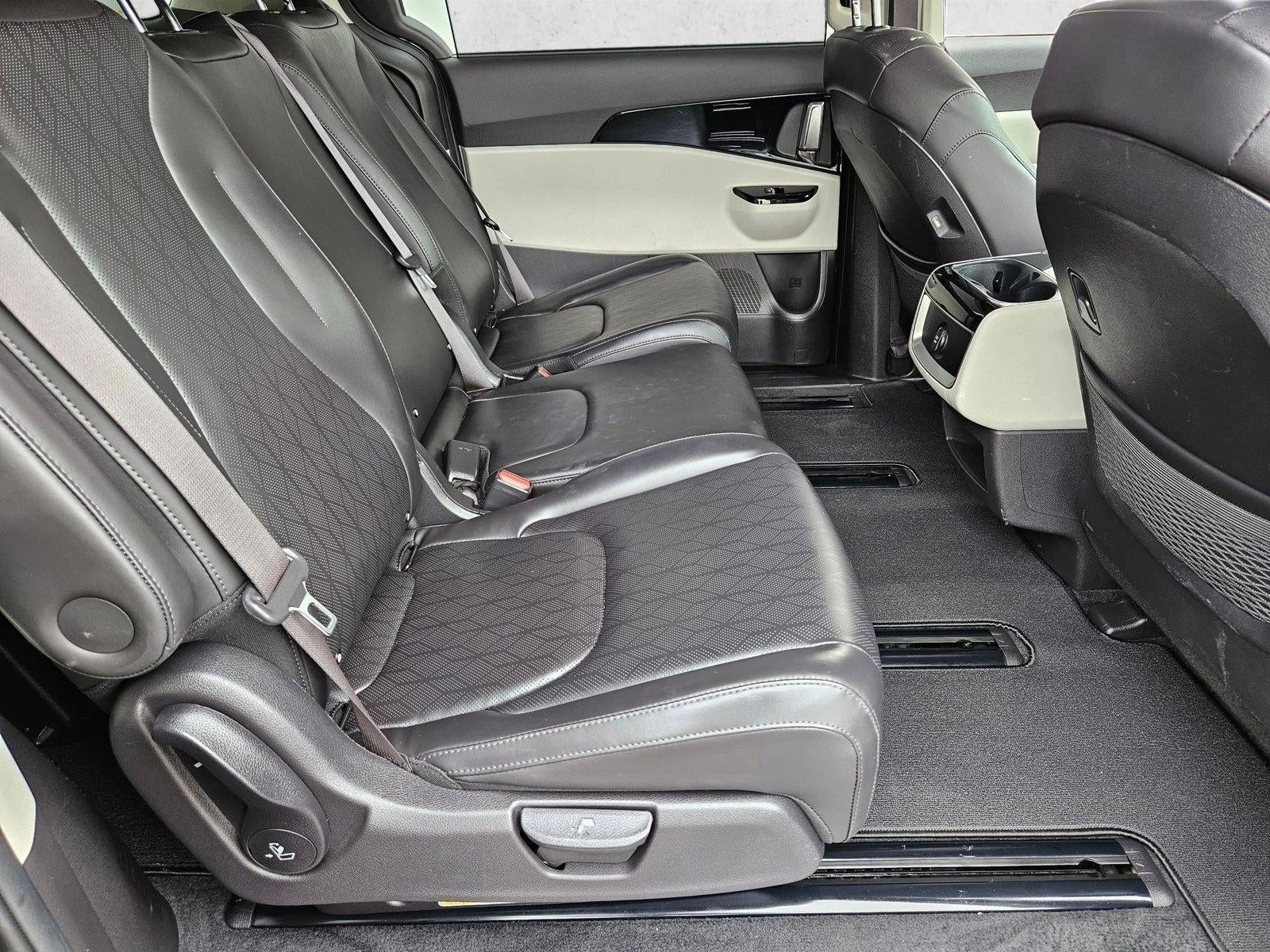 2022 Kia Carnival EX FWD