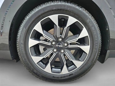 2022 Kia Carnival EX FWD
