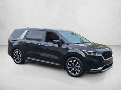 2022 Kia Carnival EX FWD