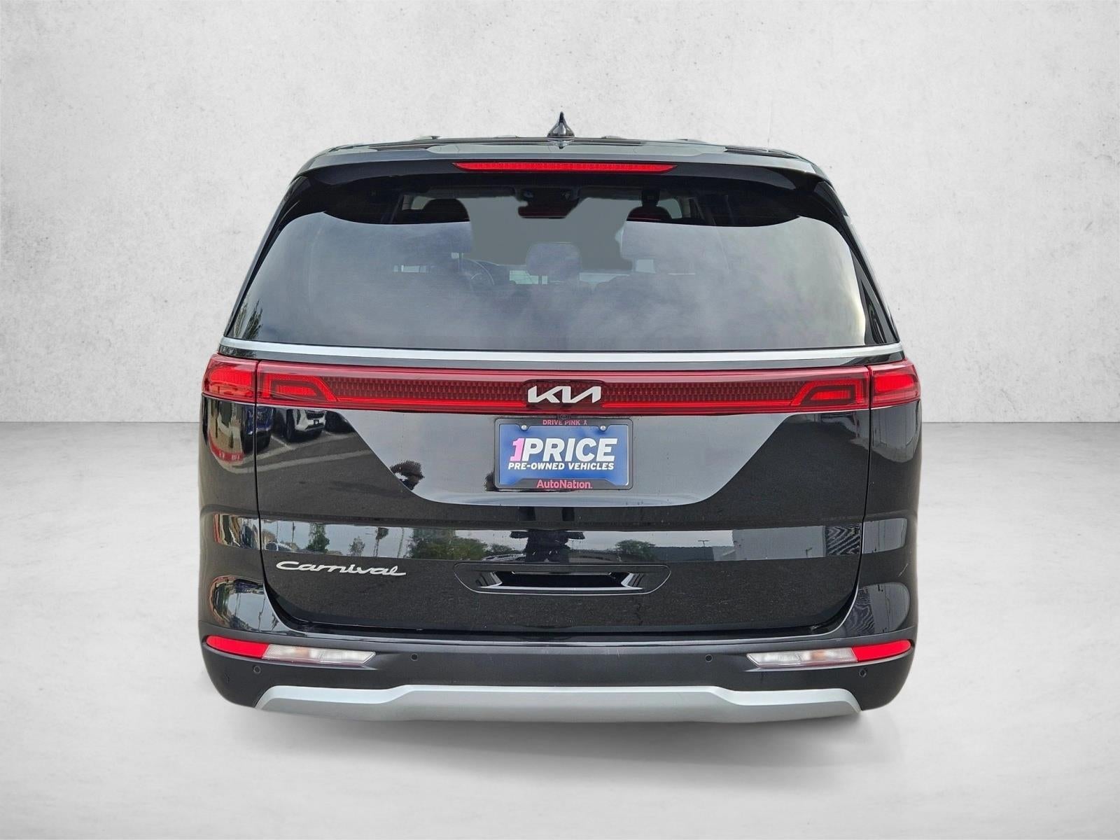 2022 Kia Carnival EX FWD