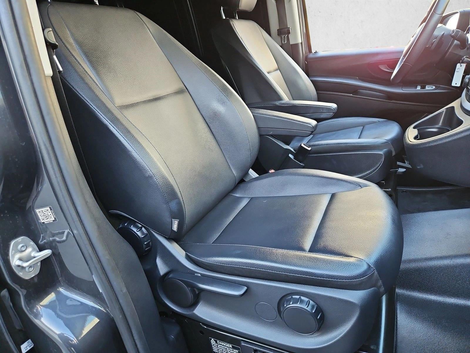 2023 Mercedes-Benz Metris Cargo Van Standard Roof 135" Wheelbase