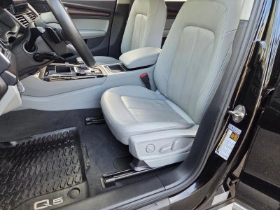 2022 Audi Q5 S line Premium 45 TFSI quattro