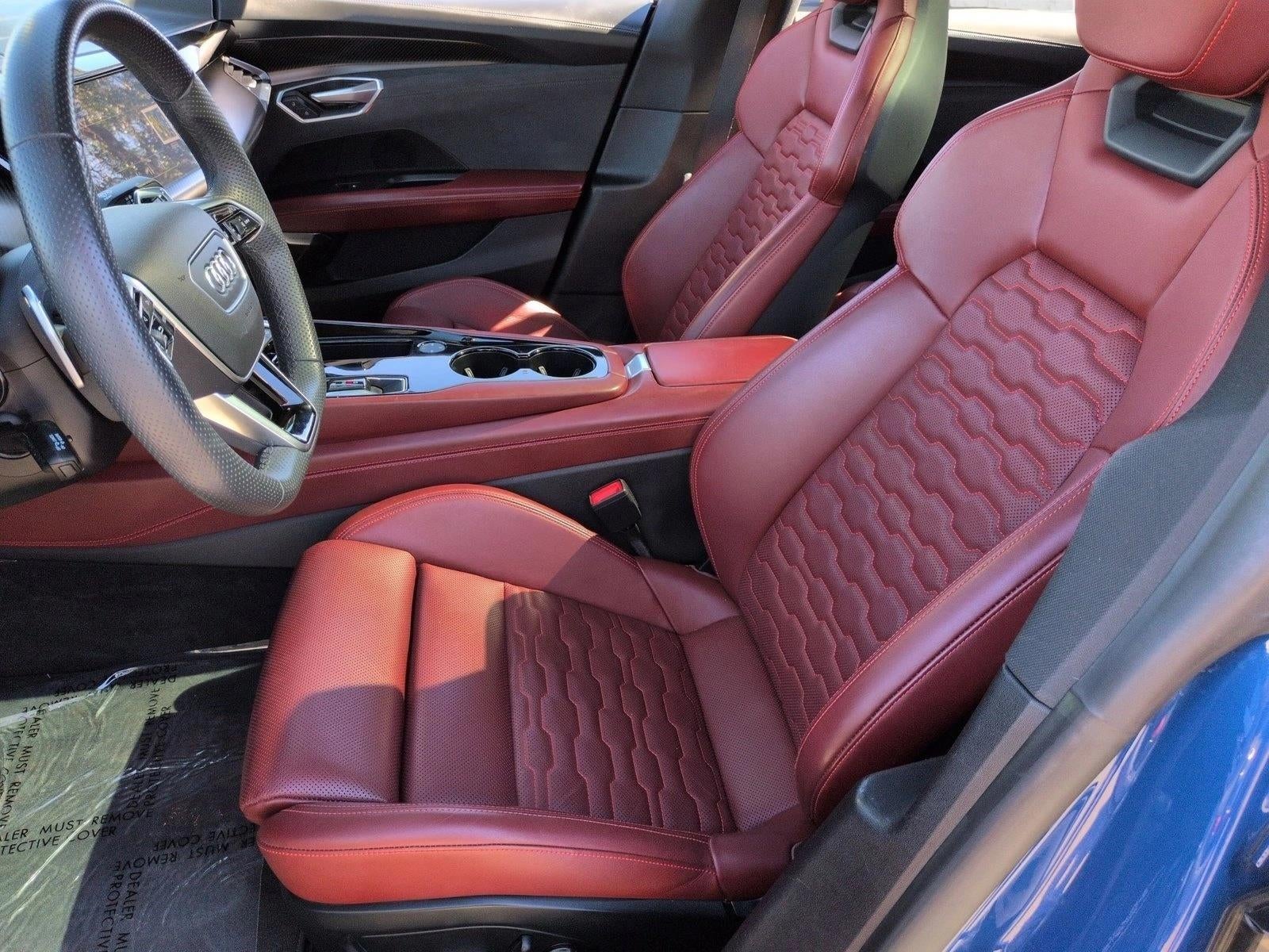 2022 Audi e-tron GT Prestige quattro