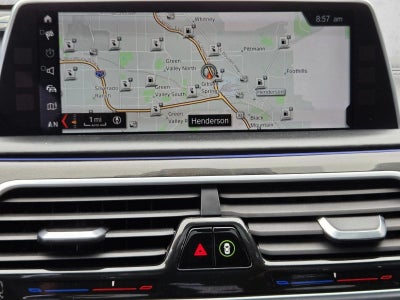 2018 BMW 740e xDrive iPerformance Plug-In Hybrid