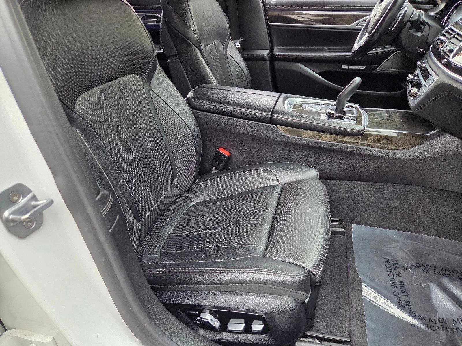 2018 BMW 740e xDrive iPerformance Plug-In Hybrid