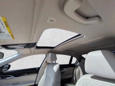 2022 BMW 750i xDrive Sedan