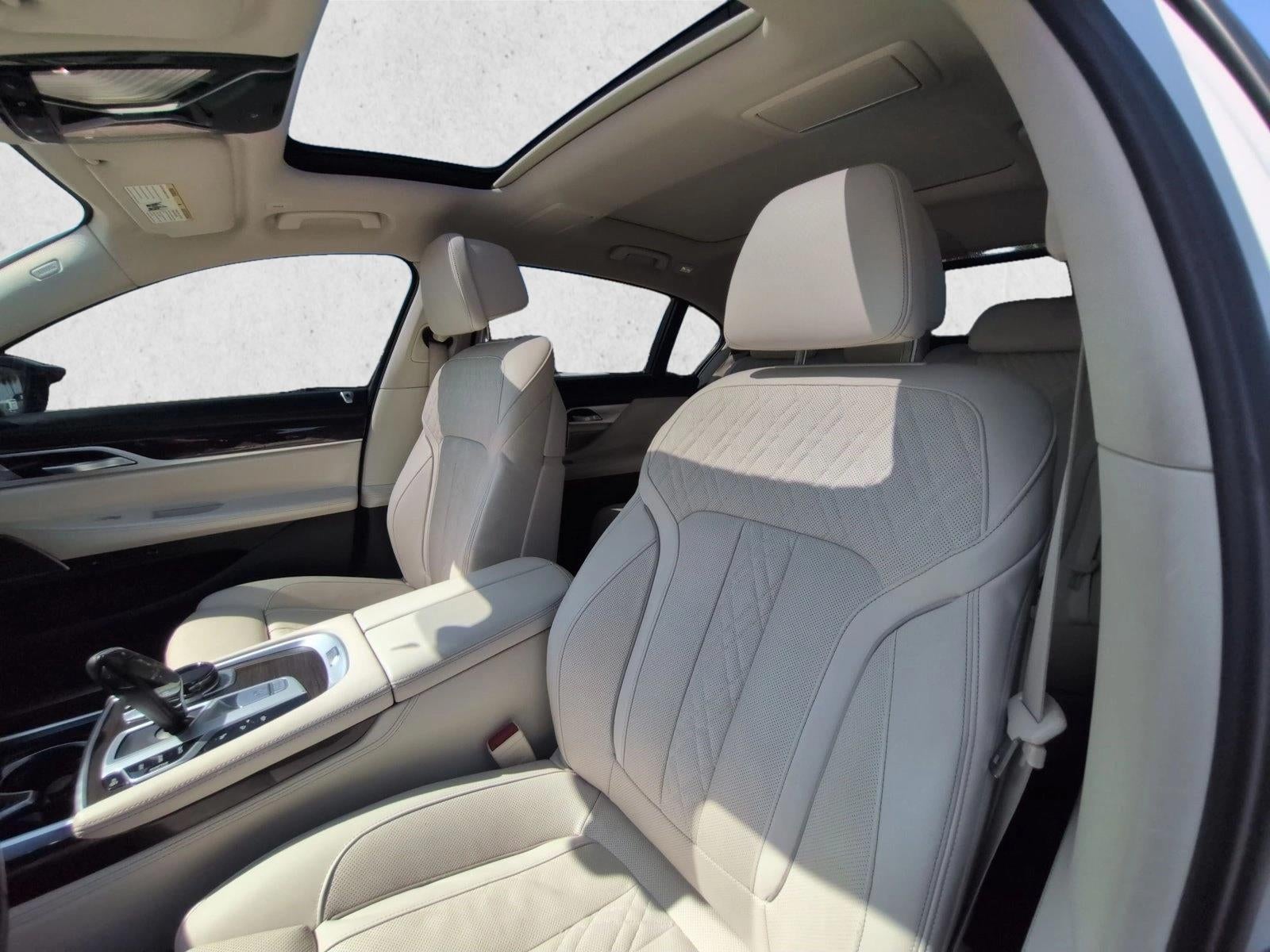 2022 BMW 750i xDrive Sedan