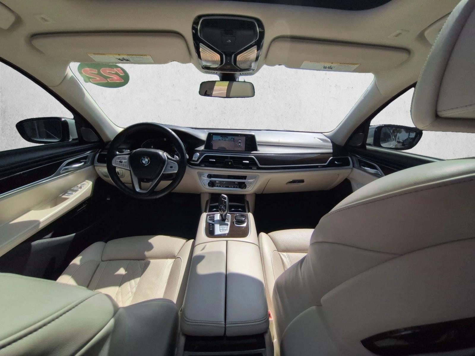 2022 BMW 750i xDrive Sedan