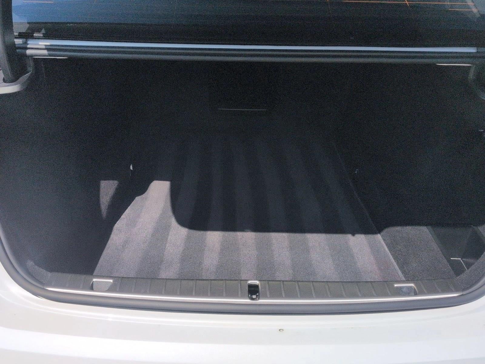 2022 BMW 750i xDrive Sedan
