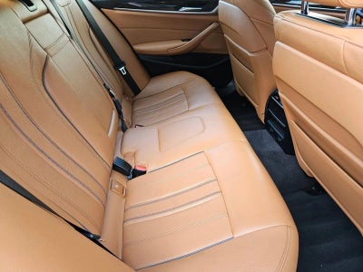 2019 BMW 530e iPerformance Plug-In Hybrid