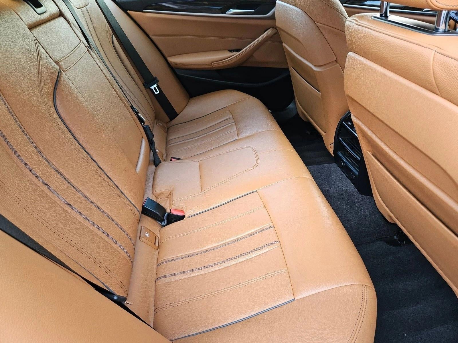 2019 BMW 530e iPerformance Plug-In Hybrid