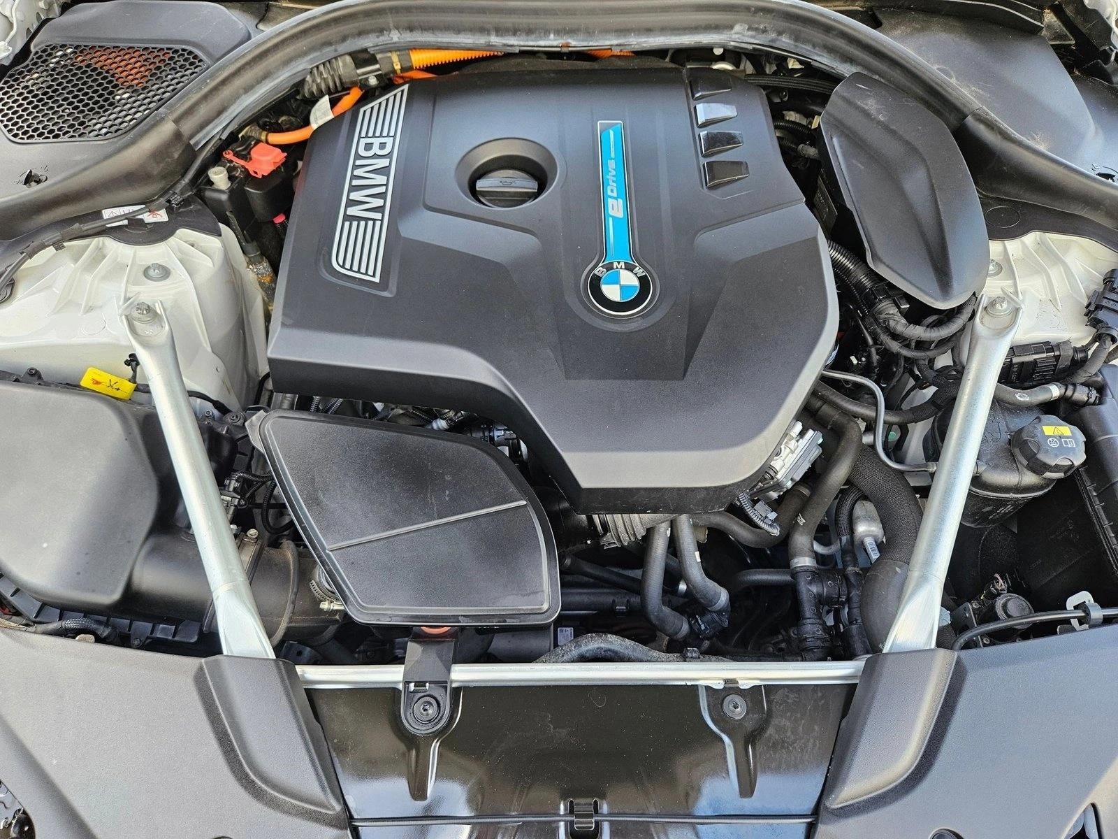 2019 BMW 530e iPerformance Plug-In Hybrid