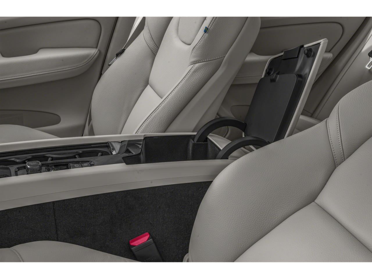 2020 Volvo XC60 T5 AWD Momentum