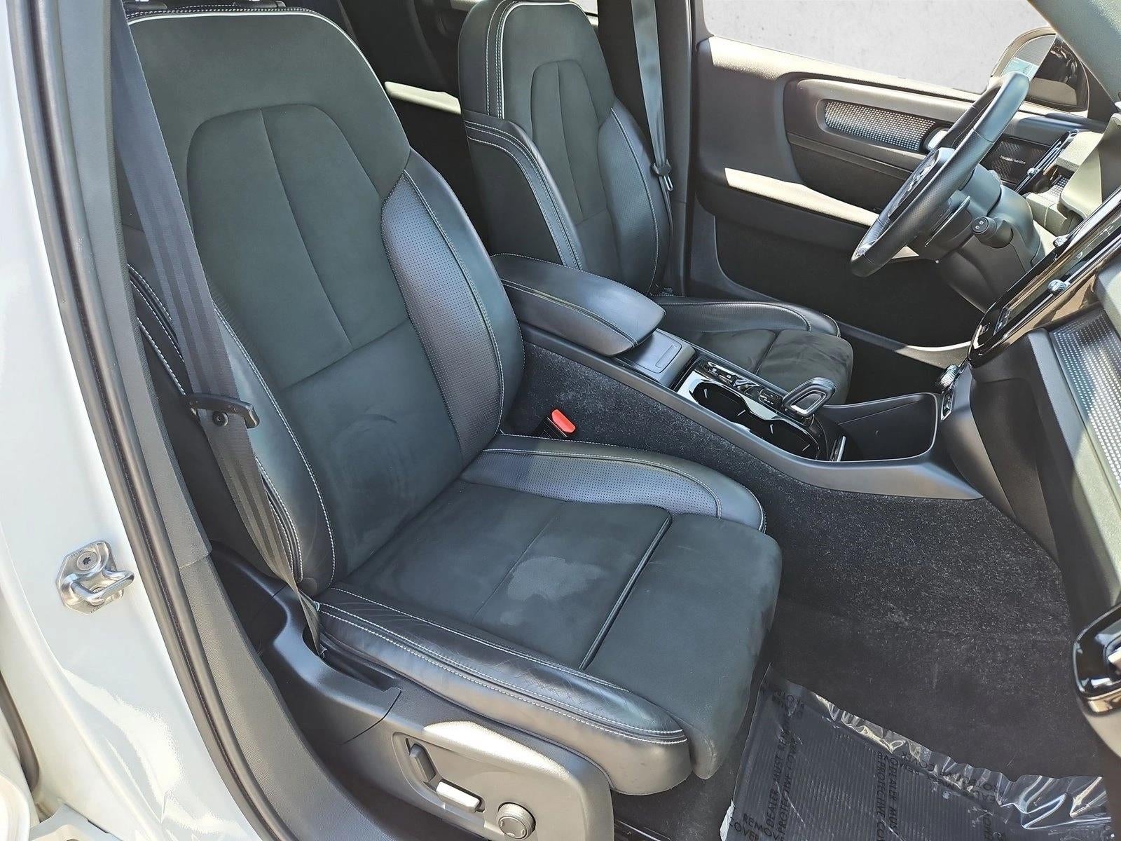 2019 Volvo XC40 T5 AWD R-Design
