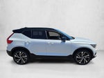 2019 Volvo XC40 T5 AWD R-Design