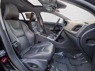 2018 Volvo V60 Cross Country T5 AWD Platinum