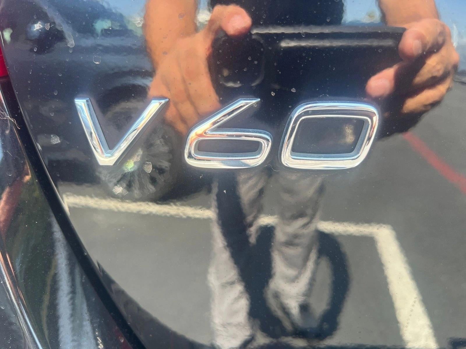 2018 Volvo V60 Cross Country T5 AWD Platinum