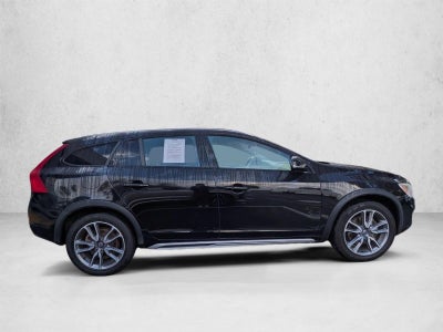 2018 Volvo V60 Cross Country T5 AWD Platinum