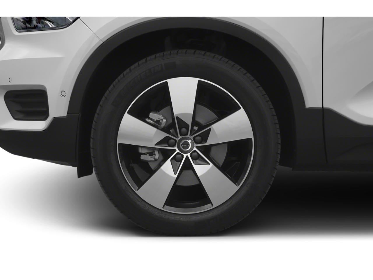 2021 Volvo XC40 T4 FWD Momentum