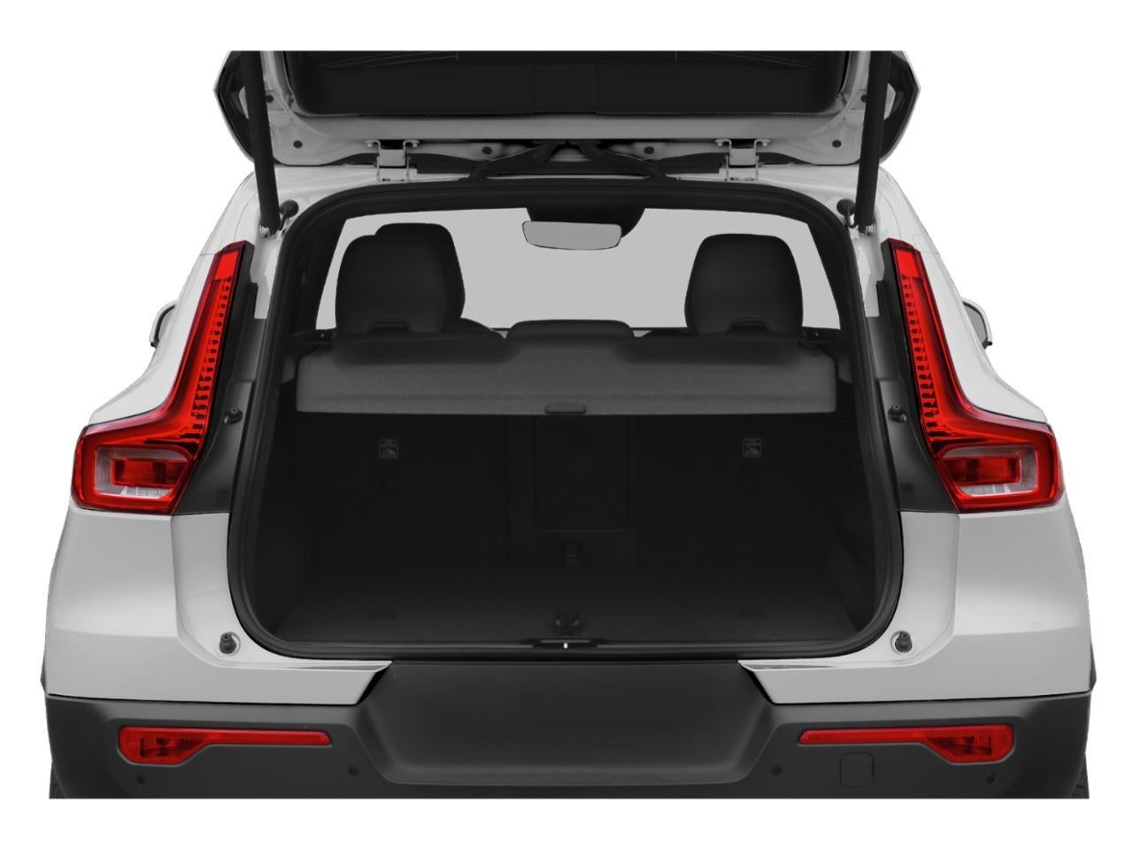 2021 Volvo XC40 T4 FWD Momentum