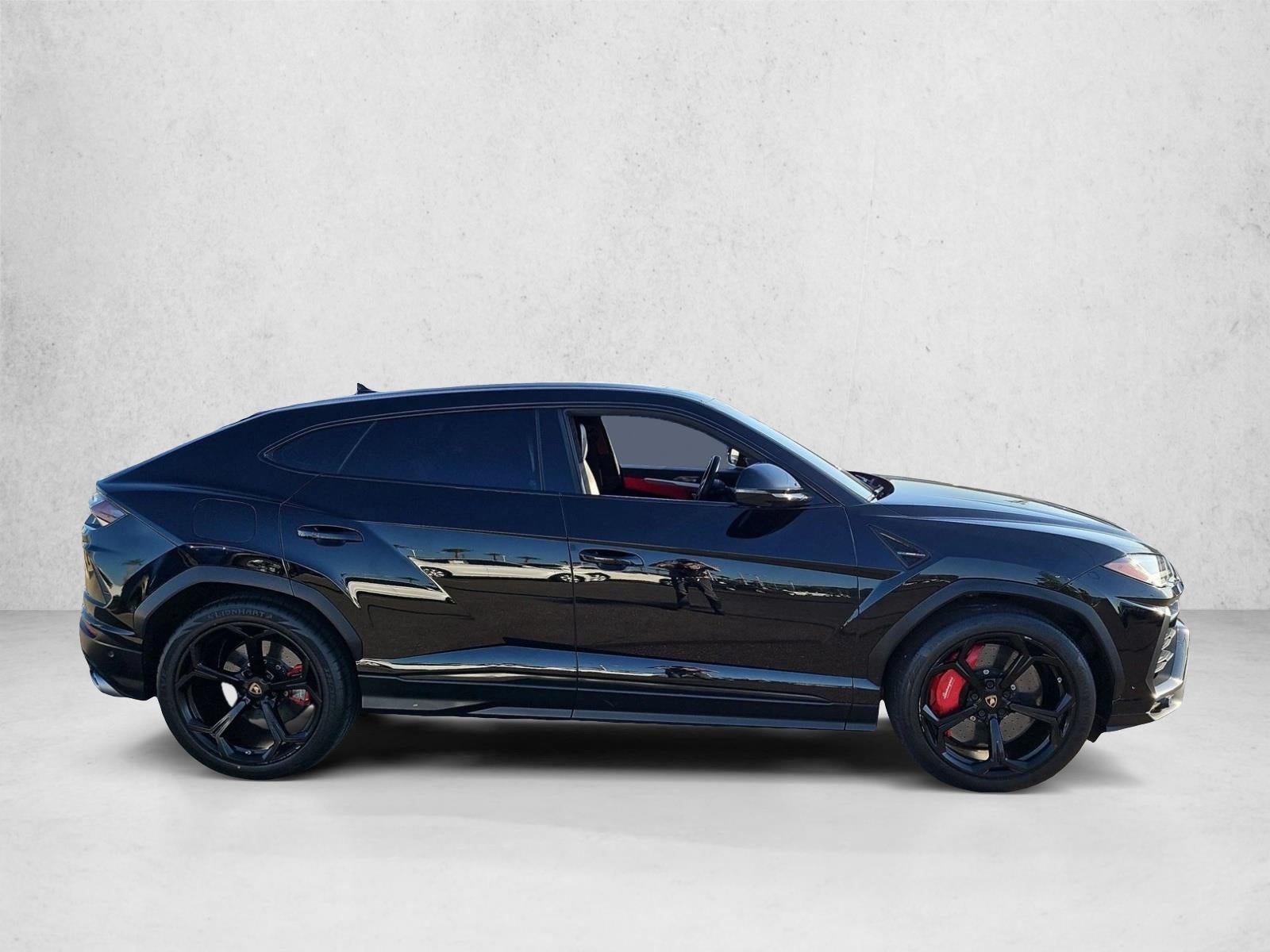 2020 Lamborghini Urus AWD
