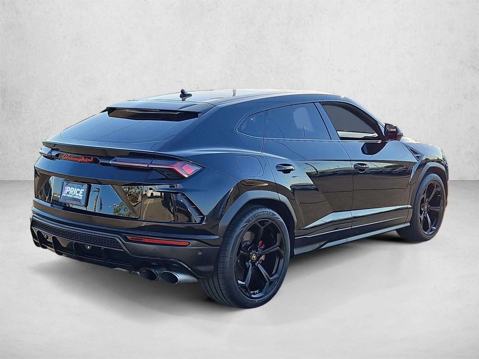 2020 Lamborghini Urus AWD